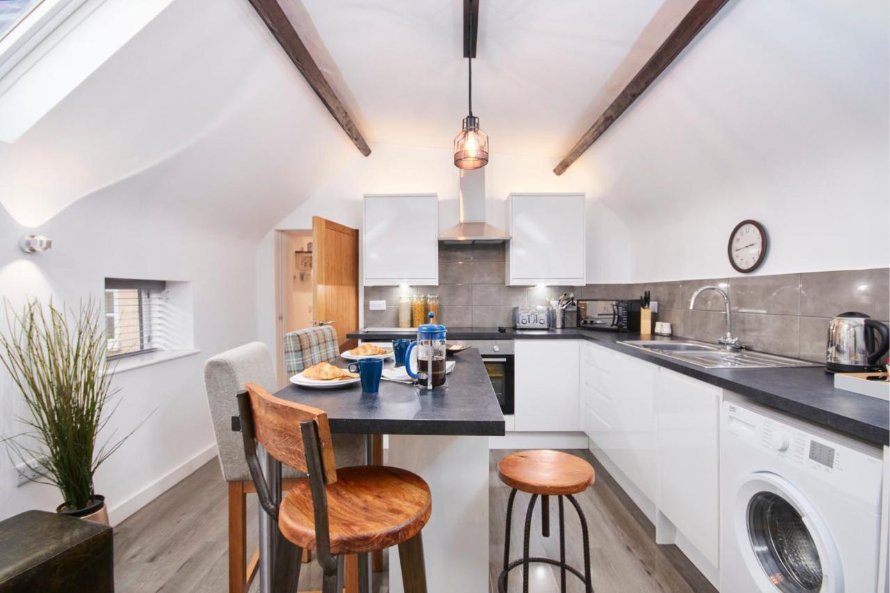 The Nutcracker Suite - Self Check-In, Self-Catering Apartment For East Midlands Airport 케그워스 외부 사진