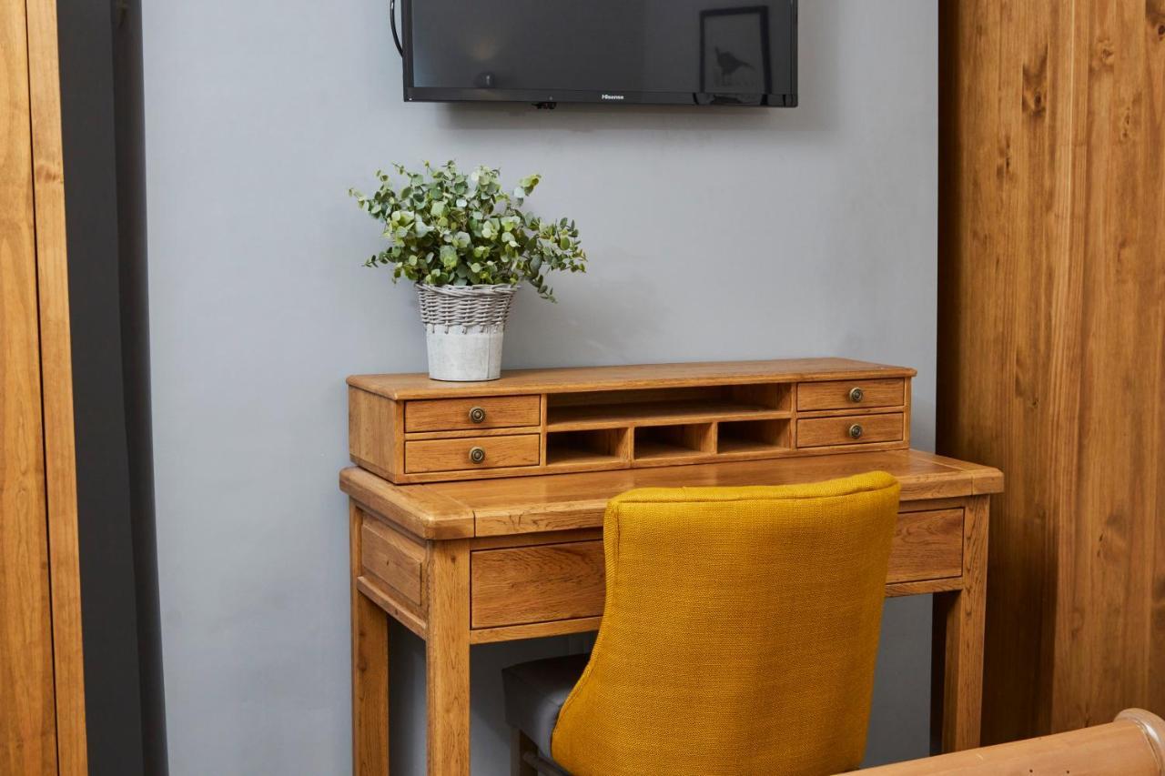 The Nutcracker Suite - Self Check-In, Self-Catering Apartment For East Midlands Airport 케그워스 외부 사진
